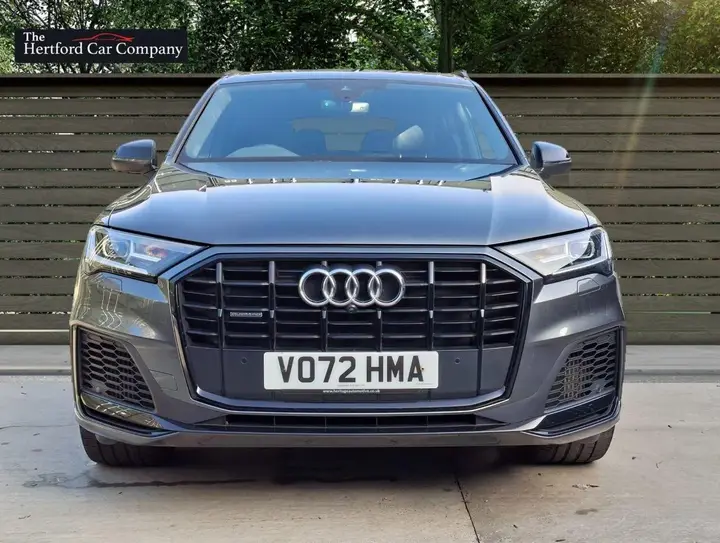 Audi Q7 2022 photo 3