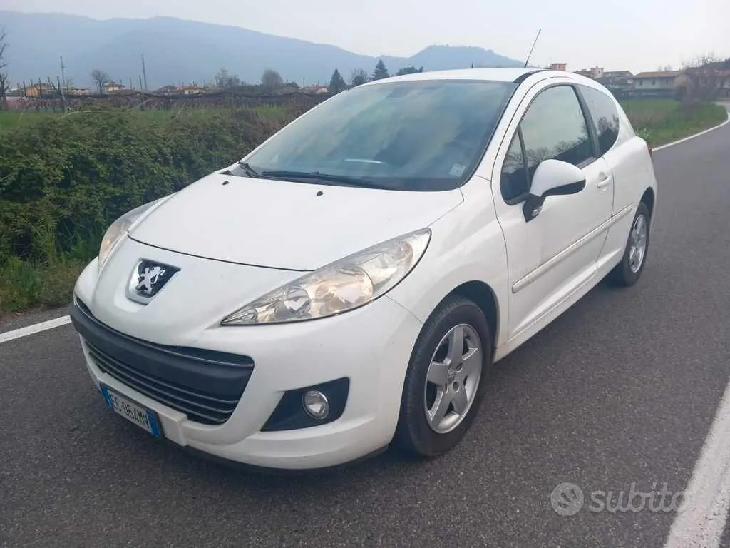 Peugeot 207