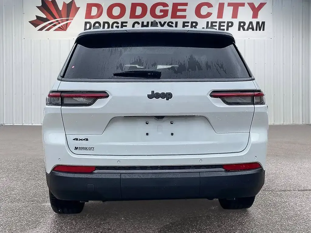Jeep Grand Cherokee L 2026 photo 5