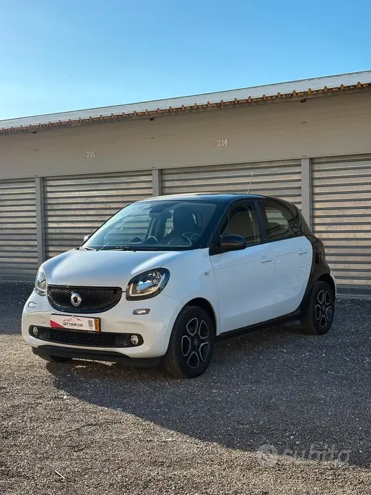 Smart Forfour 2015 photo 3