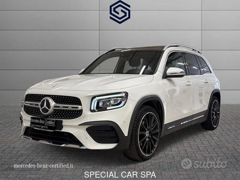 Mercedes-Benz Glb