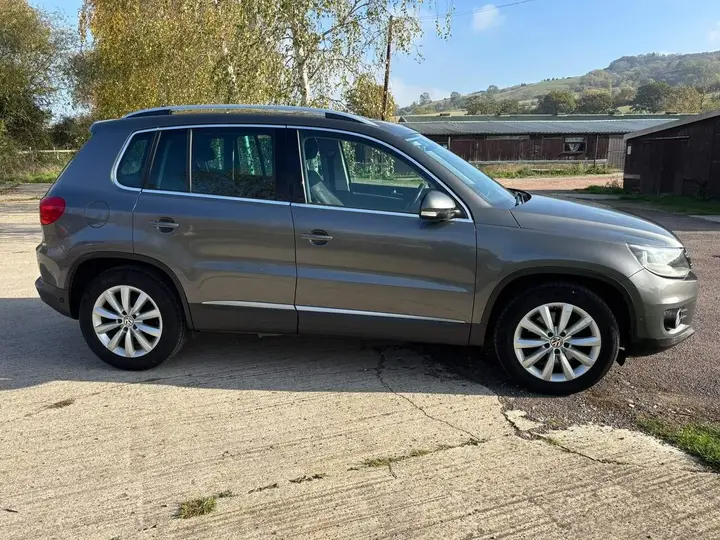 Volkswagen Tiguan 2015 photo 2