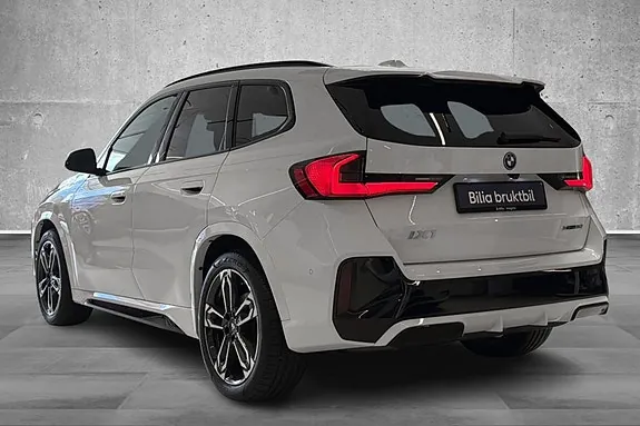 BMW Ix1 2023 photo 2