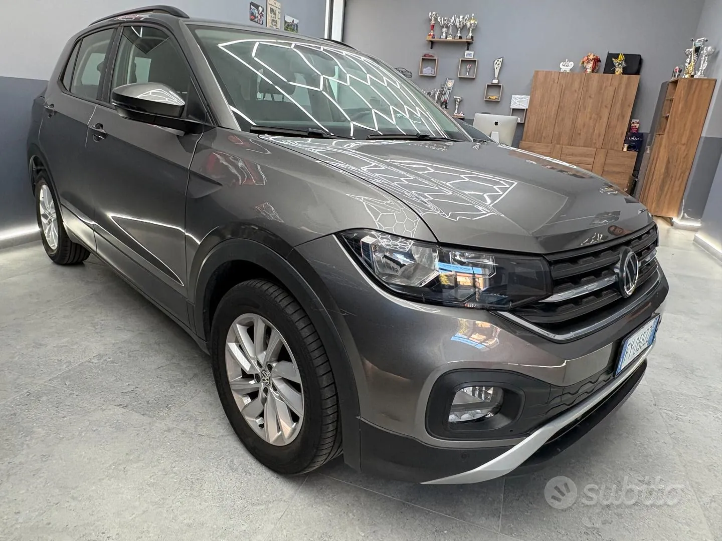 Volkswagen T-Cross 2019 photo 2