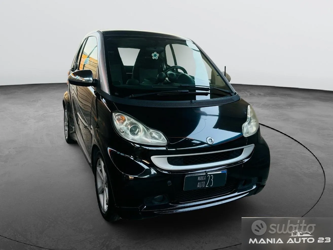 Smart Fortwo 2010 photo 2