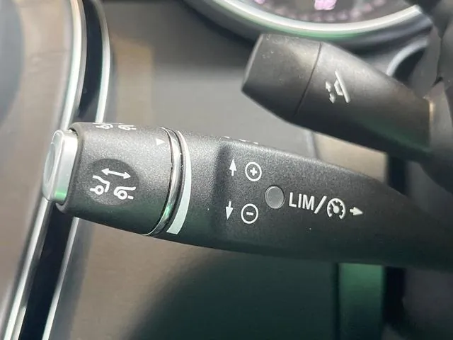 Mercedes-Benz C-Class 2015 photo 5