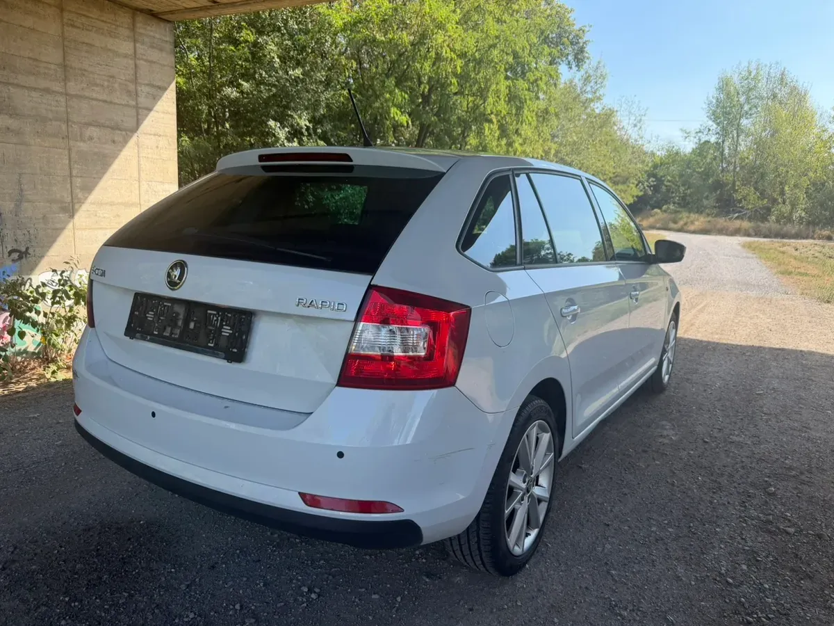 Skoda Rapid 2014 photo 3
