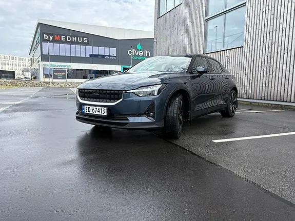 Polestar 2 2022 photo 2