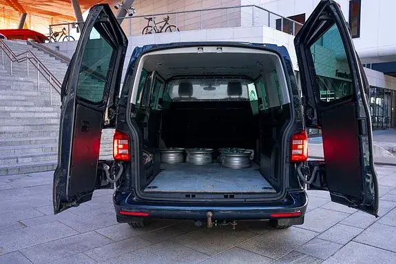 Volkswagen Caravelle 2018 photo 5