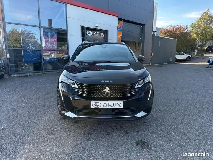 Peugeot 5008 2022 photo 2