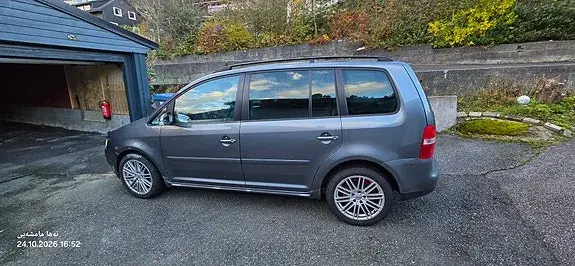 Volkswagen Touran 2005 photo 4