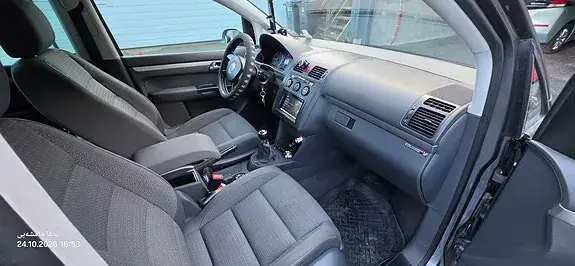 Volkswagen Touran 2005 photo 5