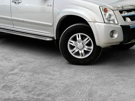 Isuzu D-Max 2012 photo 5
