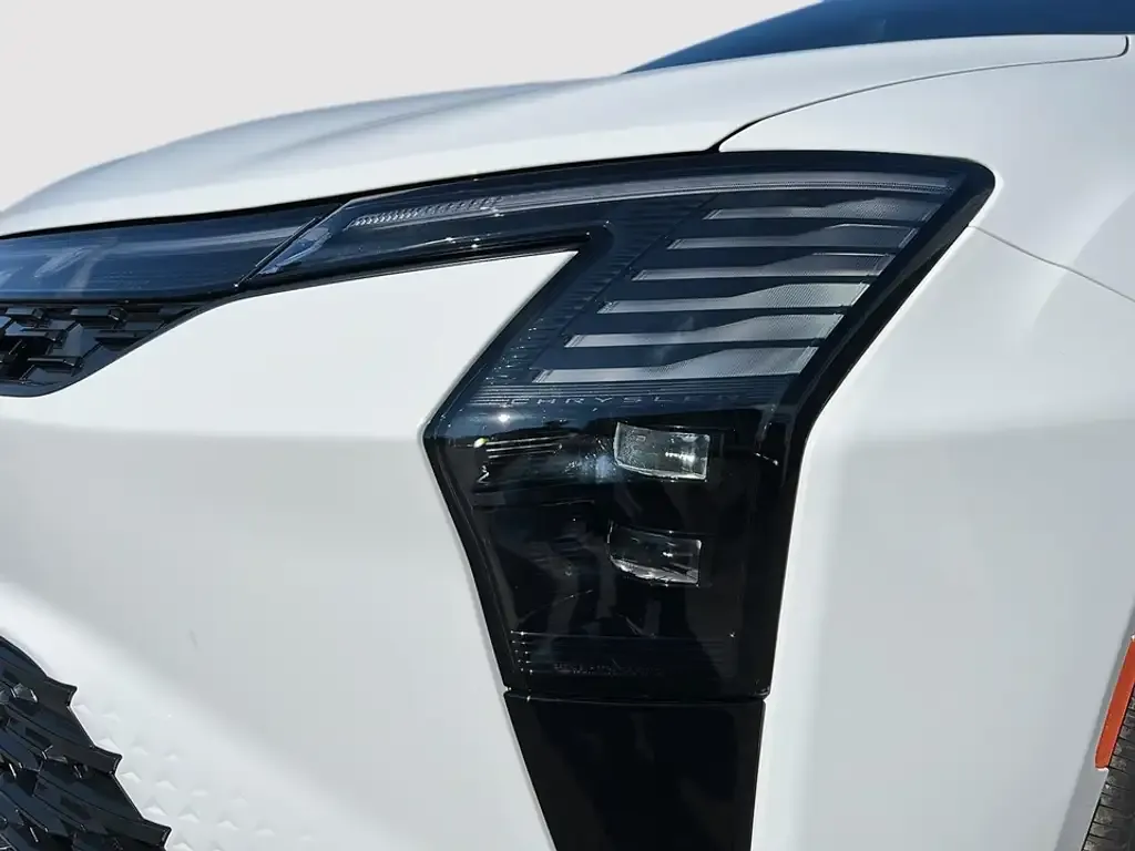 Chrysler Pacifica 2027 photo 3