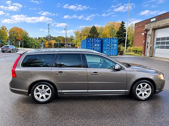 Volvo V70