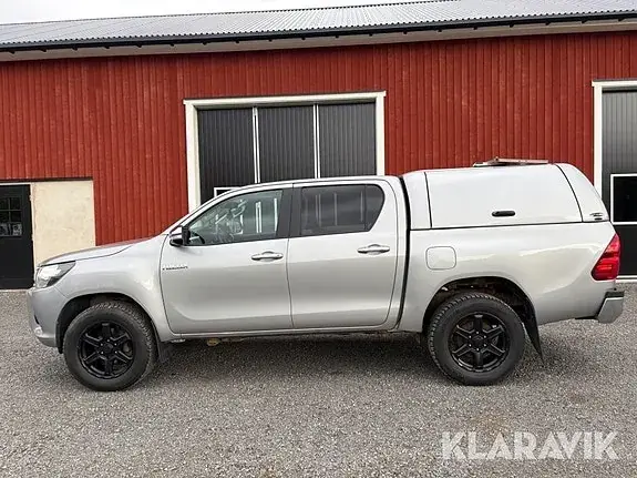 Toyota Hilux 2016 photo 2