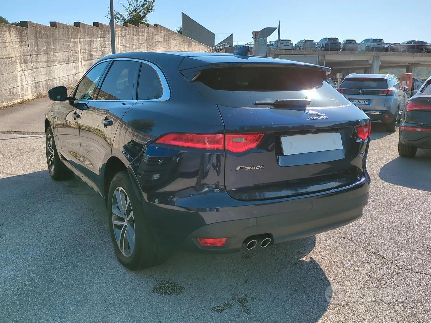 Jaguar F-Pace 2018 photo 5