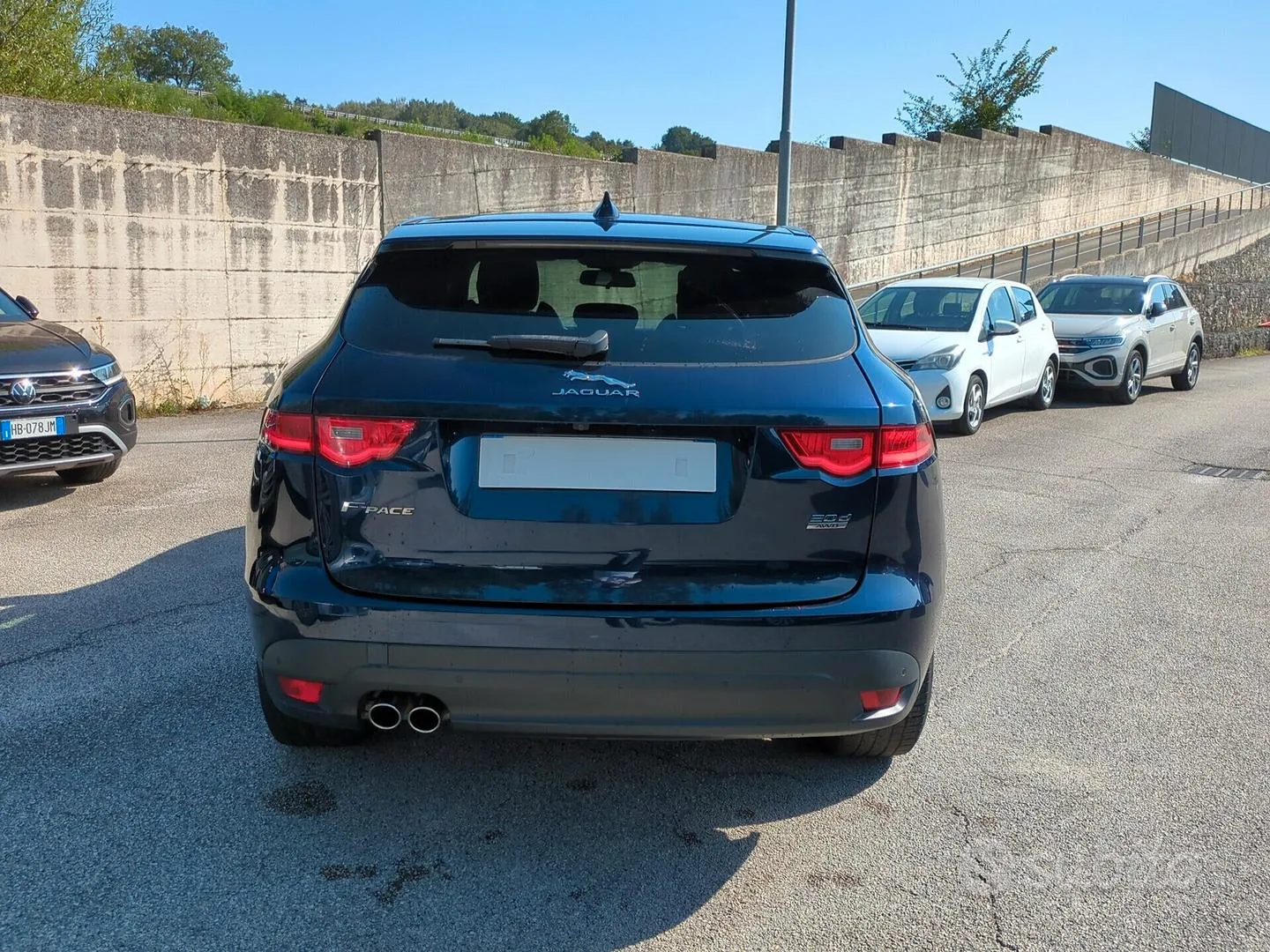Jaguar F-Pace 2018 photo 4