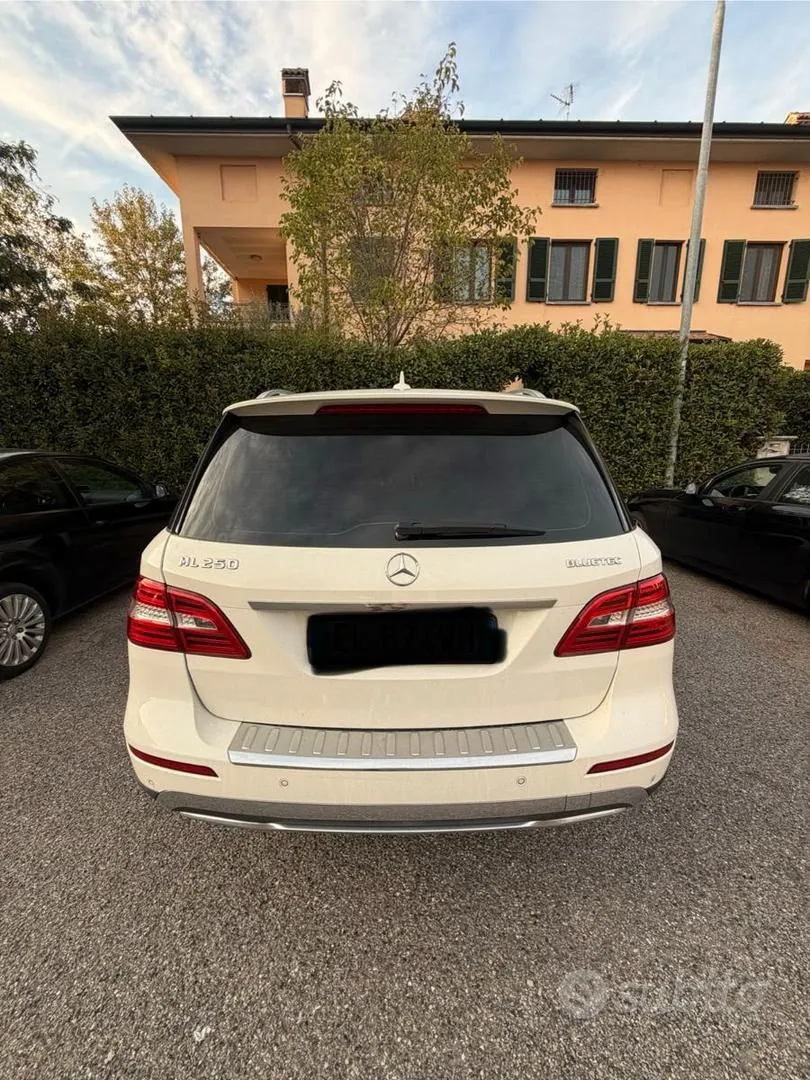 Mercedes-Benz Ml 250 Bluetec 2012 photo 5