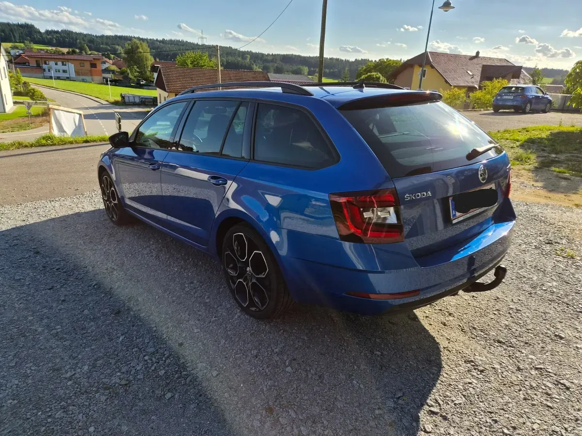 Skoda Octavia 2019 photo 2