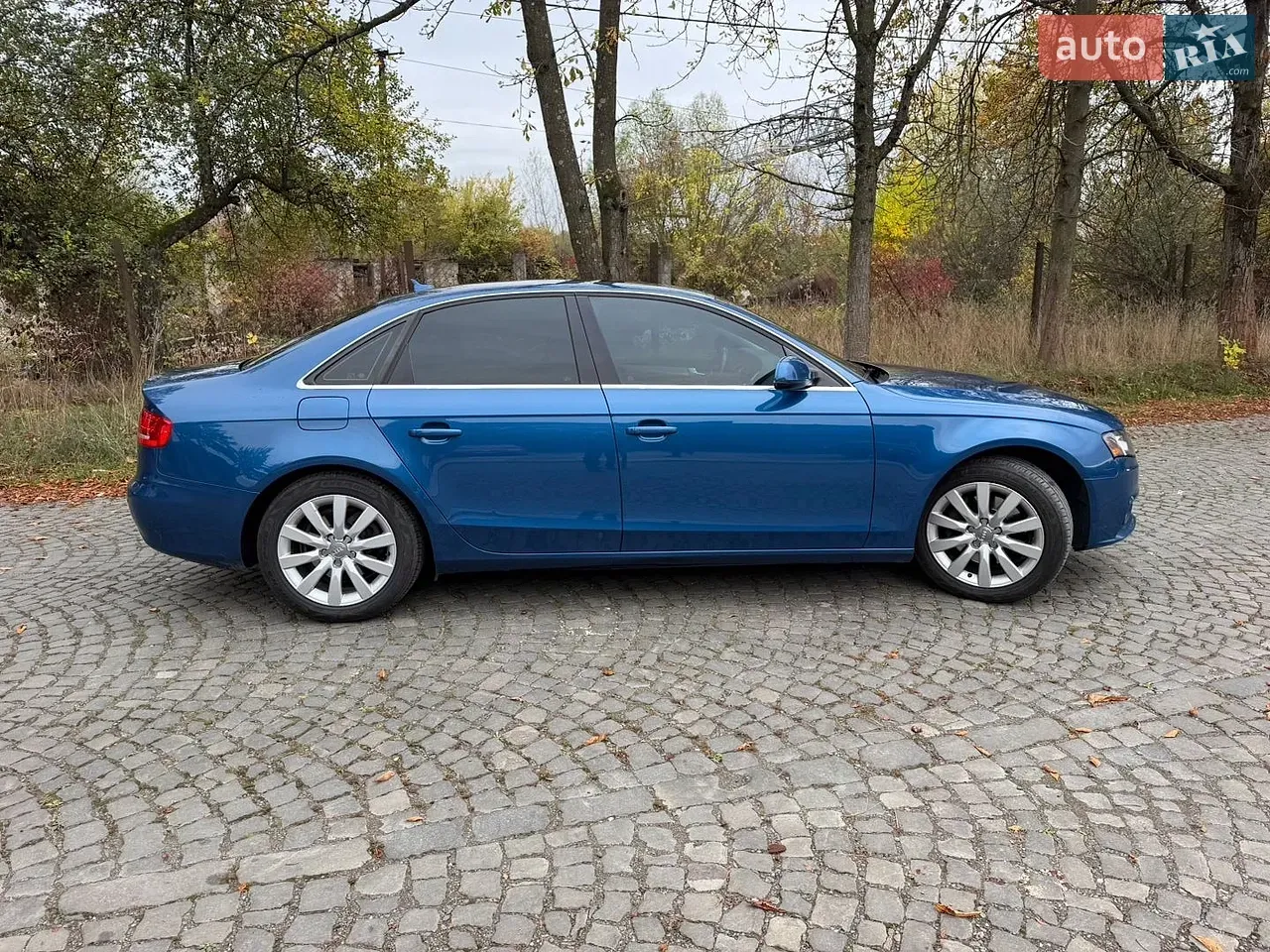 Audi A4 2009 photo 5
