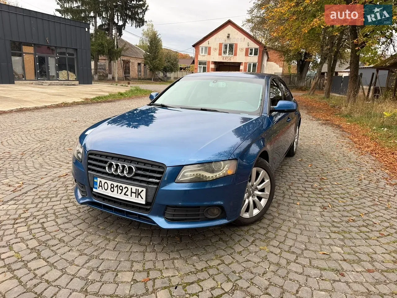 Audi A4 2009 photo 2