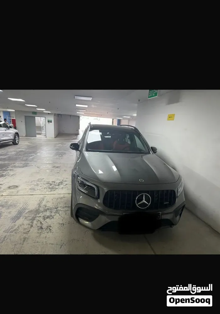 Mercedes-Benz Glb Class 2023 photo 2