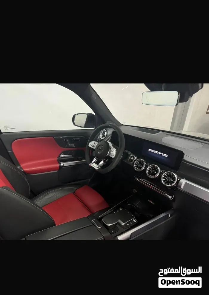 Mercedes-Benz Glb Class 2023 photo 4