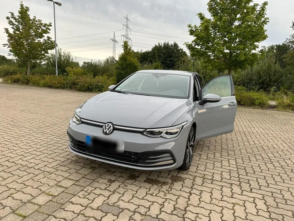 Volkswagen Golf 8