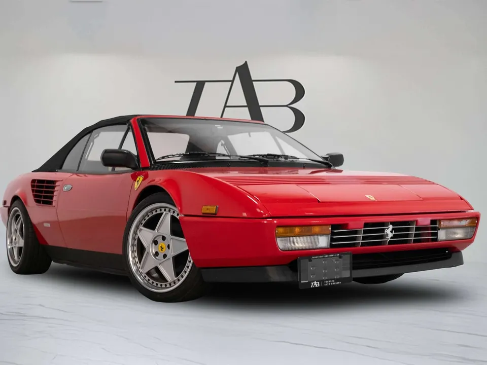 Ferrari Mondial 1988 photo 4