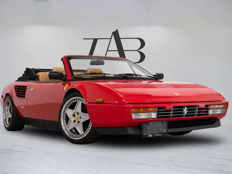 Ferrari Mondial 1988 photo 2