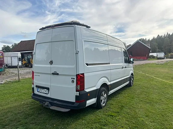 Volkswagen Crafter 35 2018 photo 3