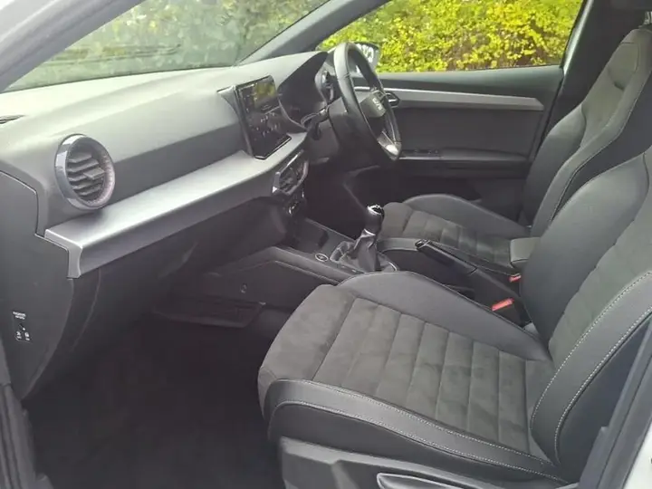 Seat Ibiza 2023 photo 5