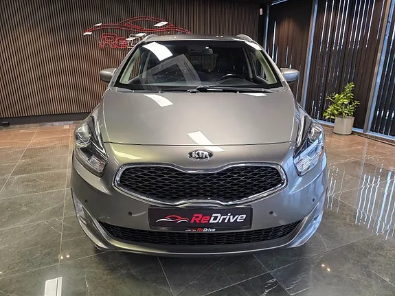 Kia Carens 2015 photo 2
