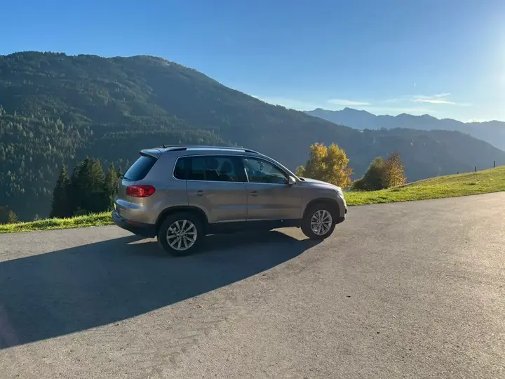 Volkswagen Tiguan 2011 photo 3