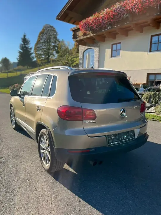 Volkswagen Tiguan 2011 photo 2
