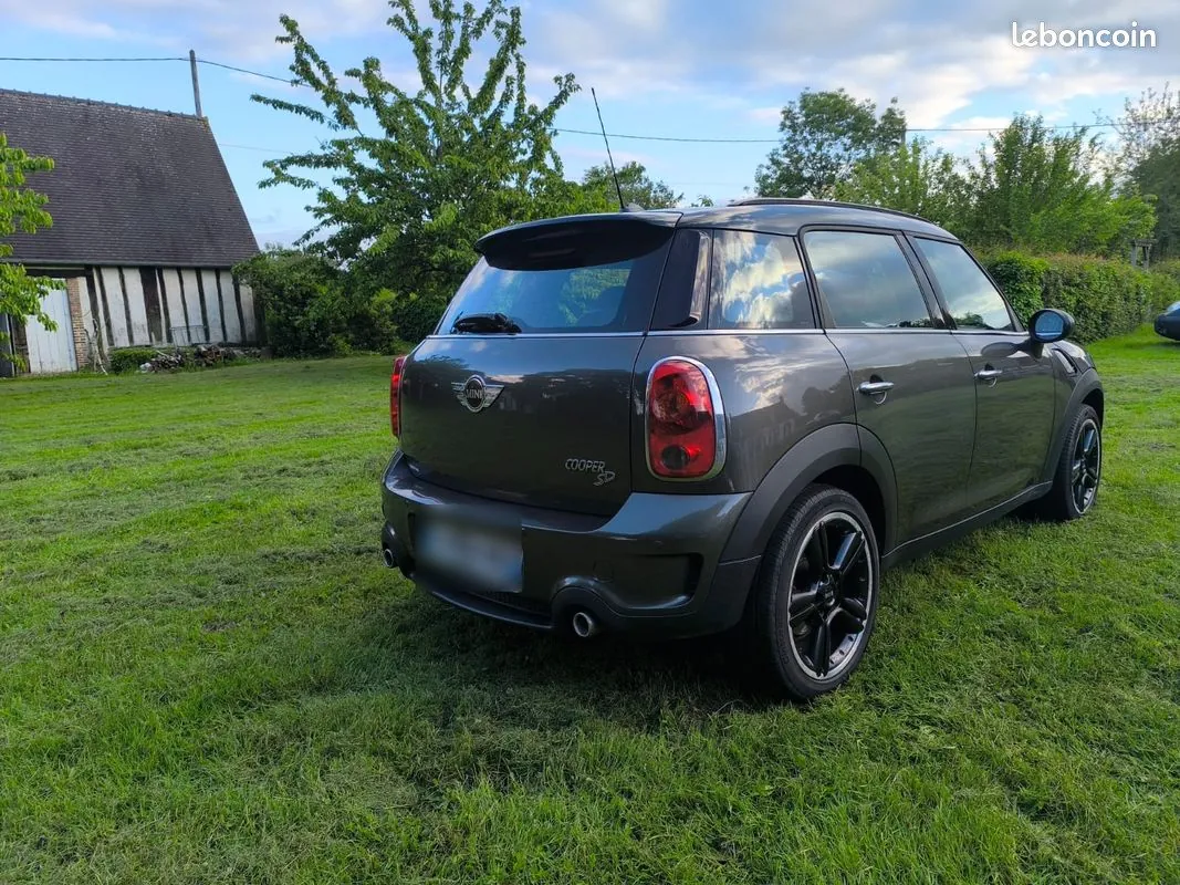 Mini Countryman 2012 photo 2