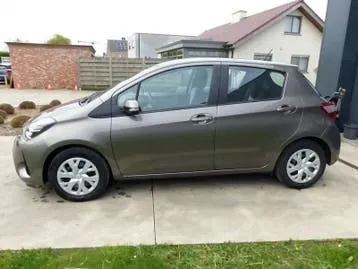 Toyota Yaris 2019 photo 2