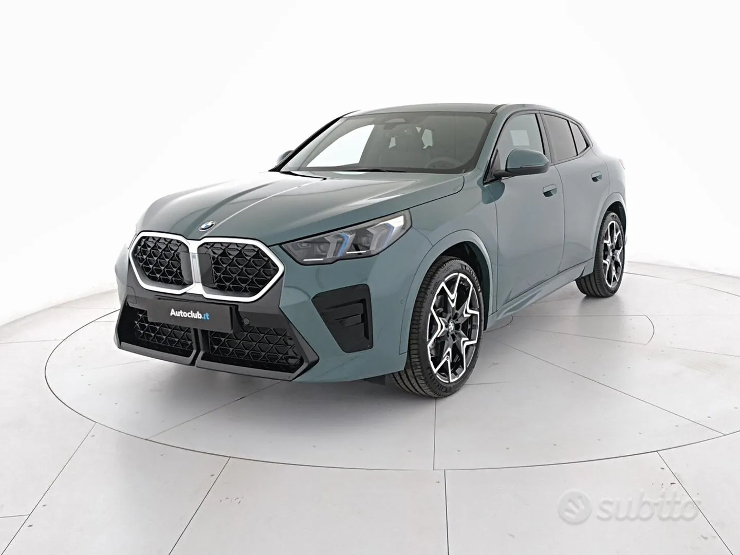 BMW X2