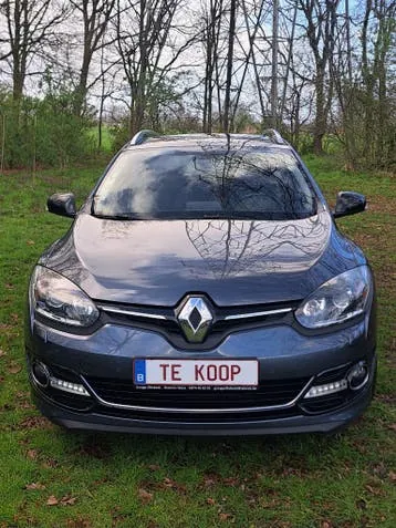 Renault Mégane 2016 photo 2