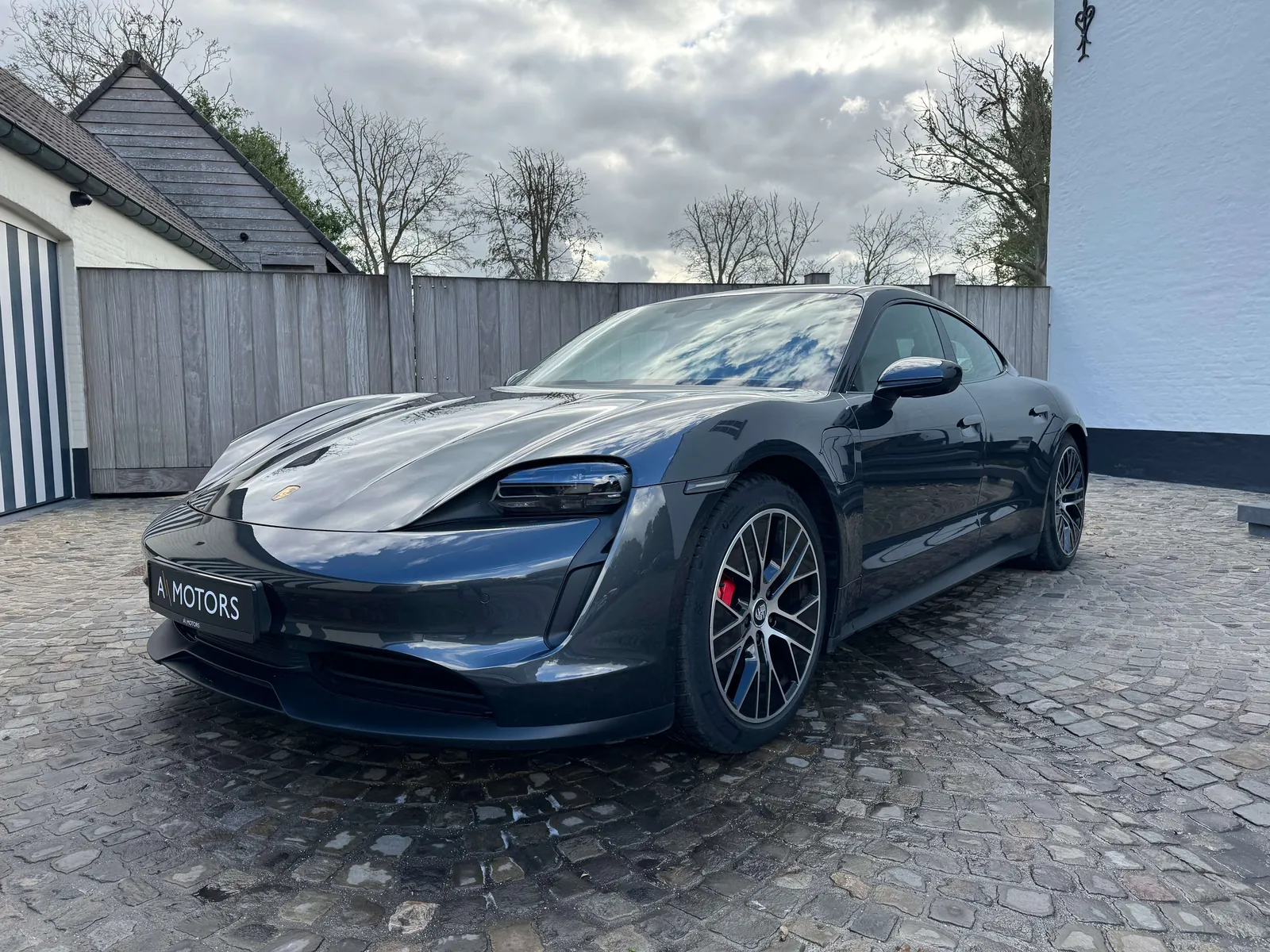 Porsche Taycan