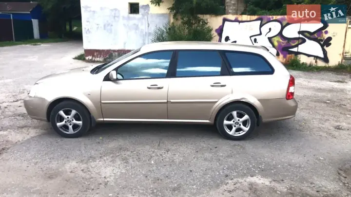 Chevrolet Lacetti 2006 photo 2