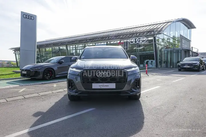 Audi Q7 2025 photo 2