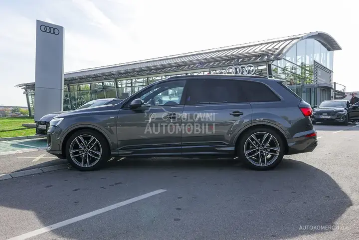 Audi Q7 2025 photo 3