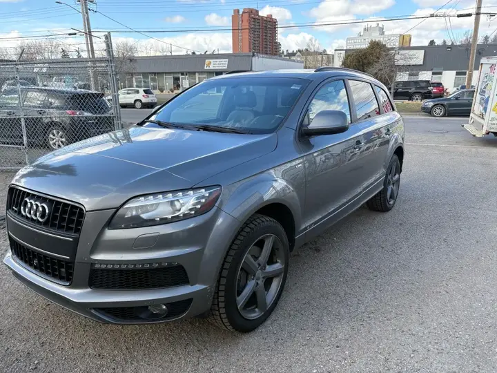 Audi Q7 2014 photo 4