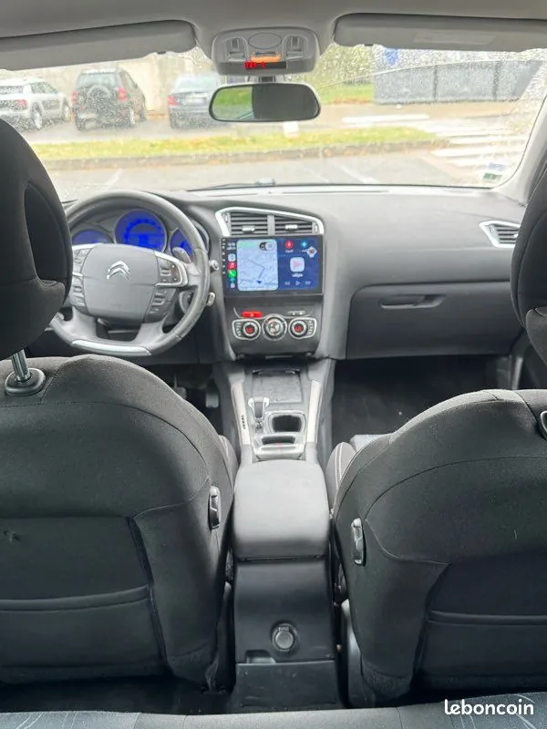 Citroen C4 2012 photo 3