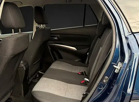 Suzuki S-Cross 2026 photo 4
