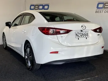 Mazda Axela 2016 photo 5