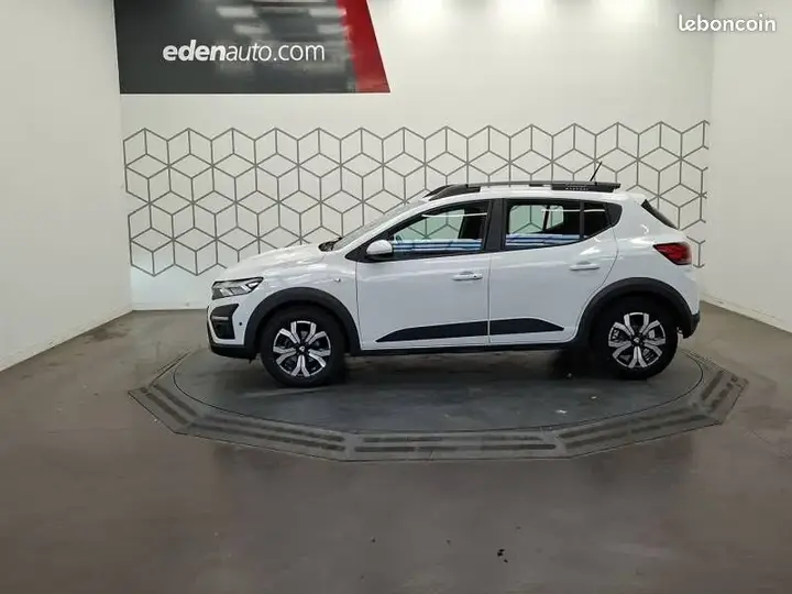 Dacia Sandero 2021 photo 2