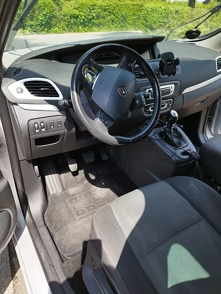 Renault Grand Scenic Iii 2014 photo 5